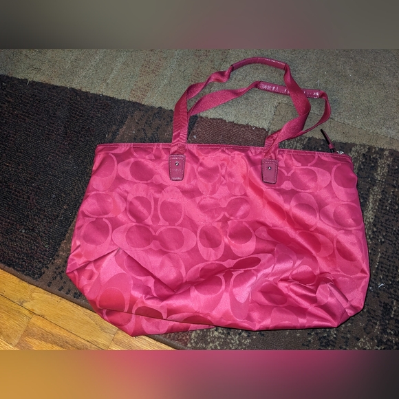 COACH 77321 Fuchsia Signature Nylon Getaway Packable Weekender Tote Bag No Pouch - Picture 3 of 7
